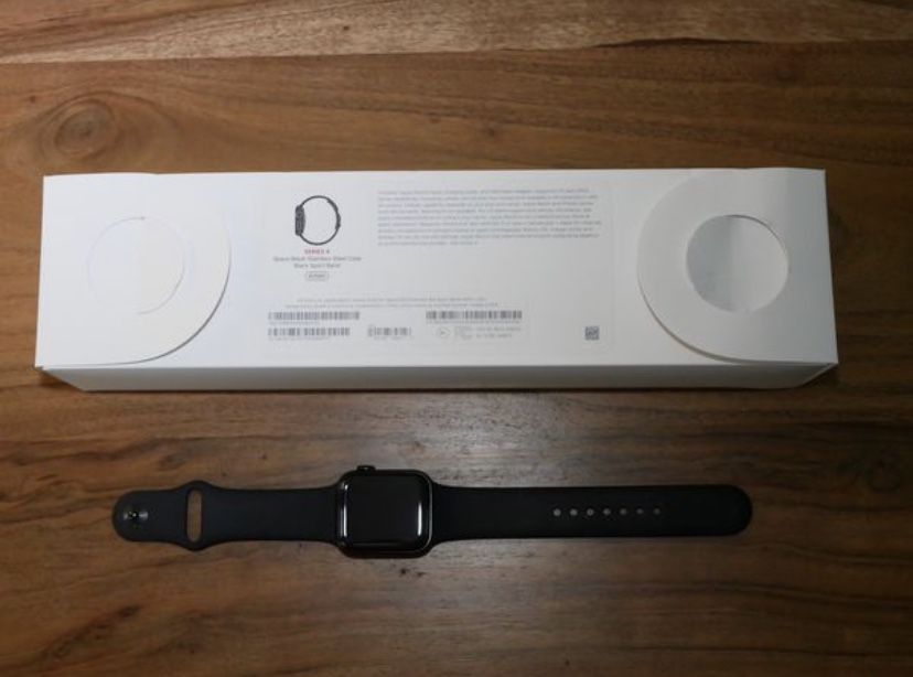 Apple Watch Series 4 40mm Black Stainless Steel