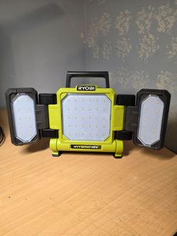 Ryobi ONE+ 18V Cordless Hybrid 3000 Lumens LED Panel Light (Tool Only)