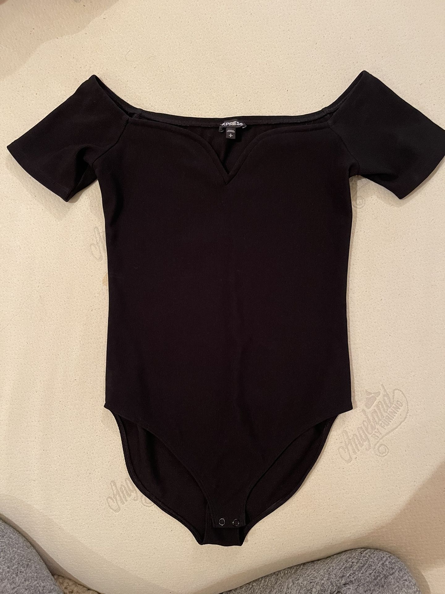 Small Express Bodysuit Ribbed With Sweetheart Neck