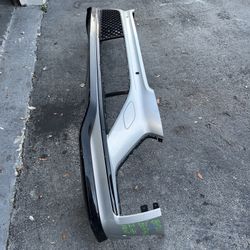 Bentley Bentayga 2023 Front  Bumper Oem