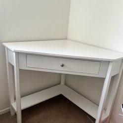 White Corner Table 
