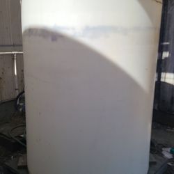 500gal Plastic Tanks