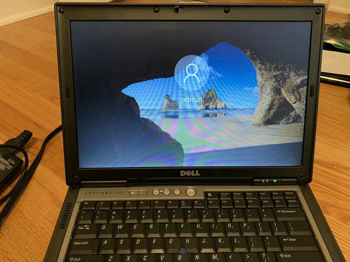 Dell Laptop Latitude D620 new Windows 10 pro