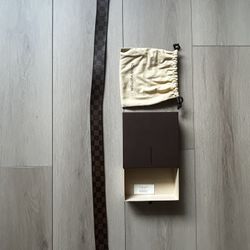 Louis Vuitton Men’s Belt