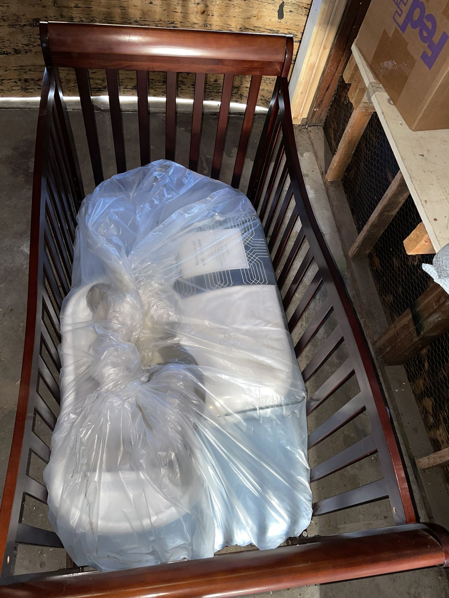Infant/toddler Crib