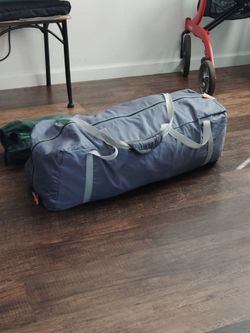 Six person tent used the only one time
