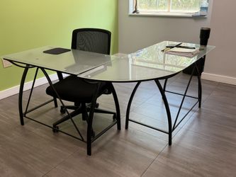 Modern L-Shaped Glass Office Desk