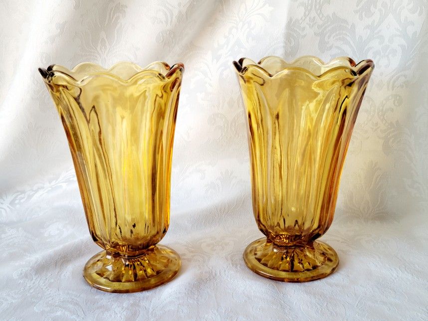 Anchor Hocking Vases