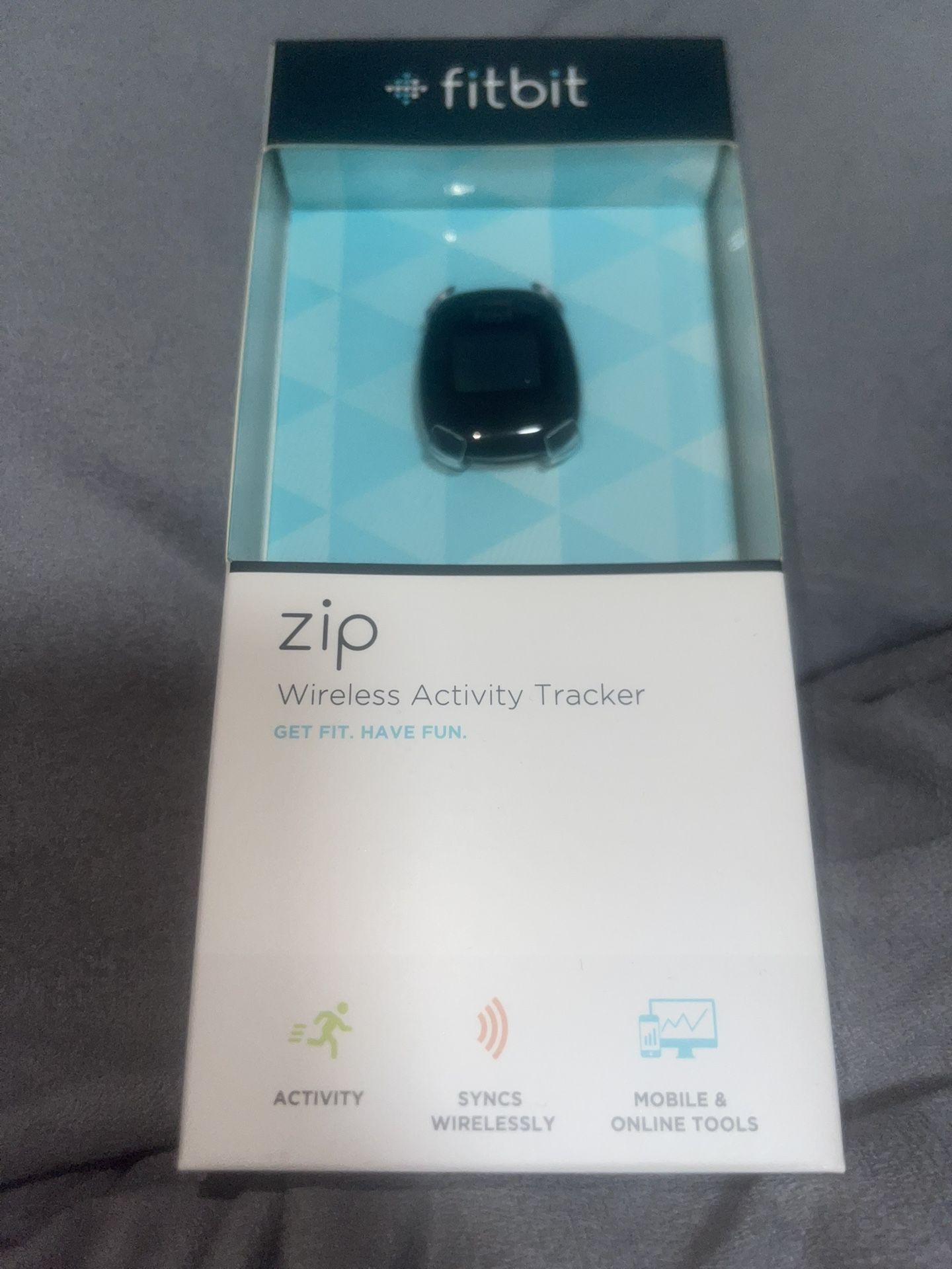 NEW Fitbit Zip Fb301C