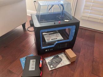 Dual-extrusion 3D printer Qidi Tech X-Pro - $250 (Keller)