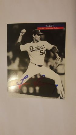 Signed dodgers tim leary card