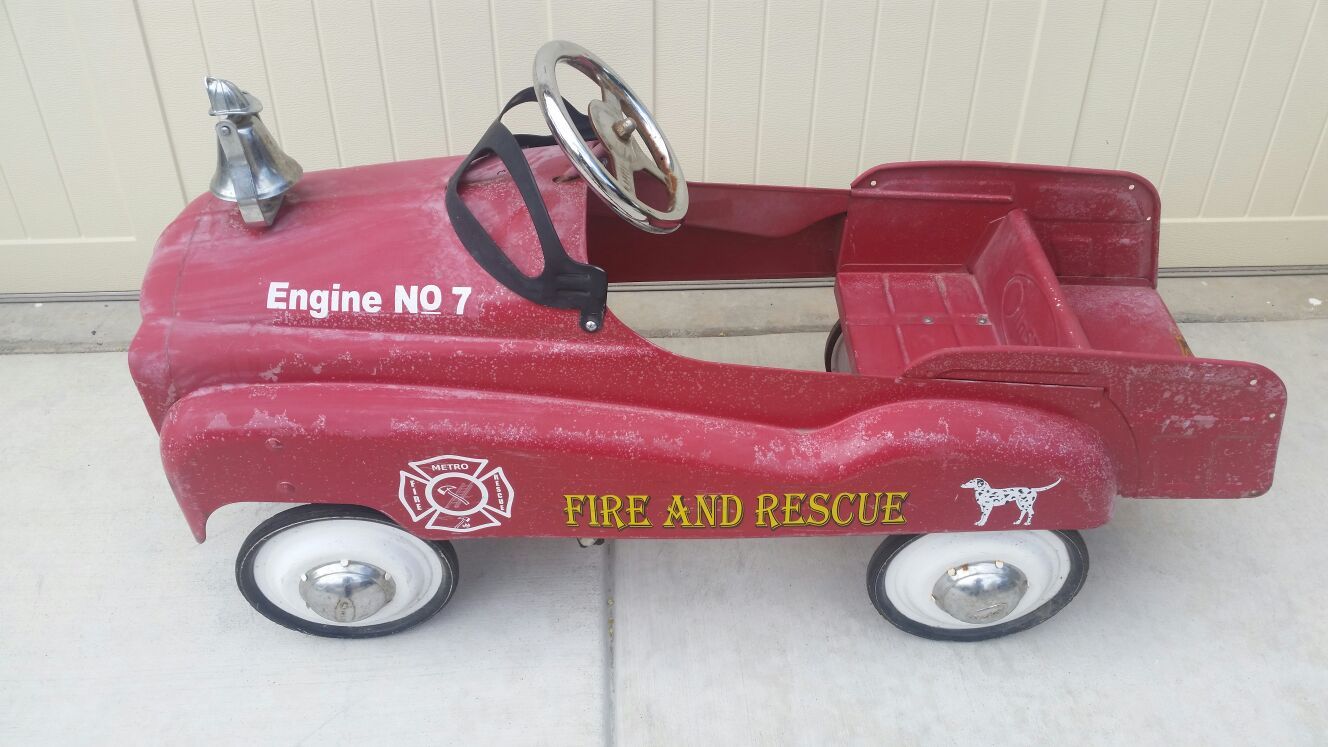 INSTEP Fire and Rescue Engine No 7 Metal Pedal Car Toy