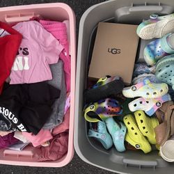 GIRLS CLOTHES SIZE 2-3Y .