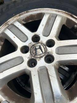 Honda pilot tires 235/70/16