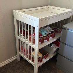 Baby Changing Table 