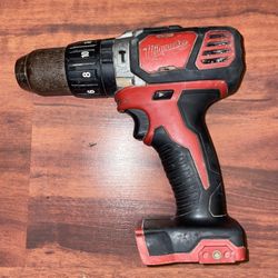 Milwaukee 1/2 Hammer Drill M18