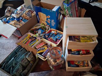 Bulk snack mix