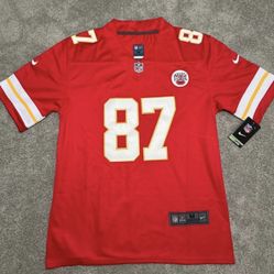 Brand new Travis Kelce Kansas City Chiefs Jersey size medium 