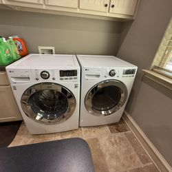Washer/Dryer Set - LG Front-load Washer And Electric Dryer Set