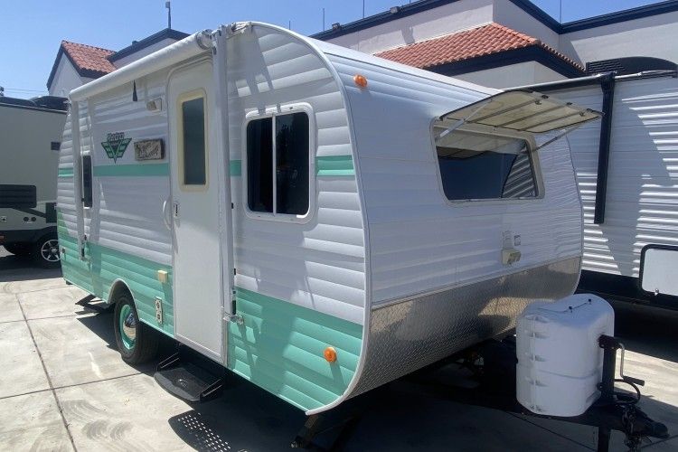 2017 Riverside RV Retro 177SE