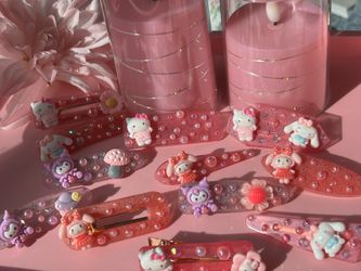 Kitty and friends handmade acrylic barrettes
