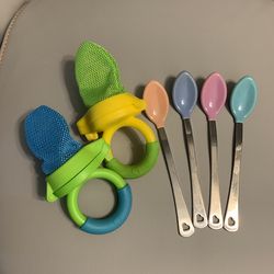 Baby feeding things