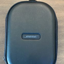 Bose QC headphones carry hard case
