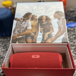 JBL Charge 5