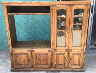 TV Entertainment Center 