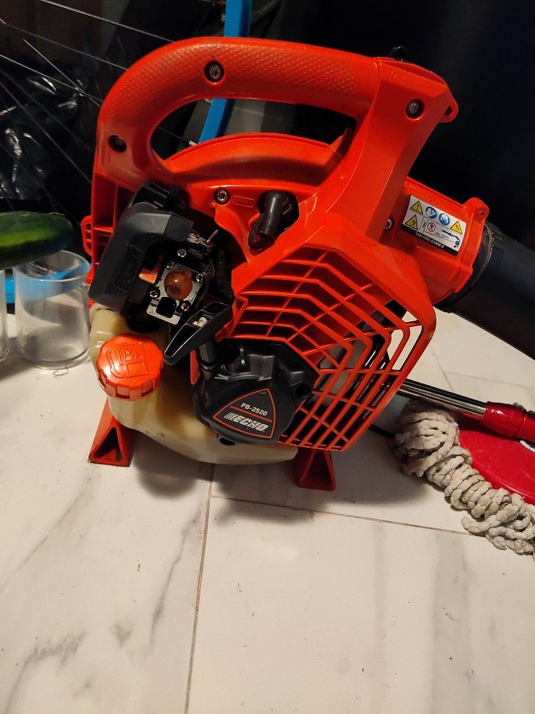 Echo Leaf Blower PB2520