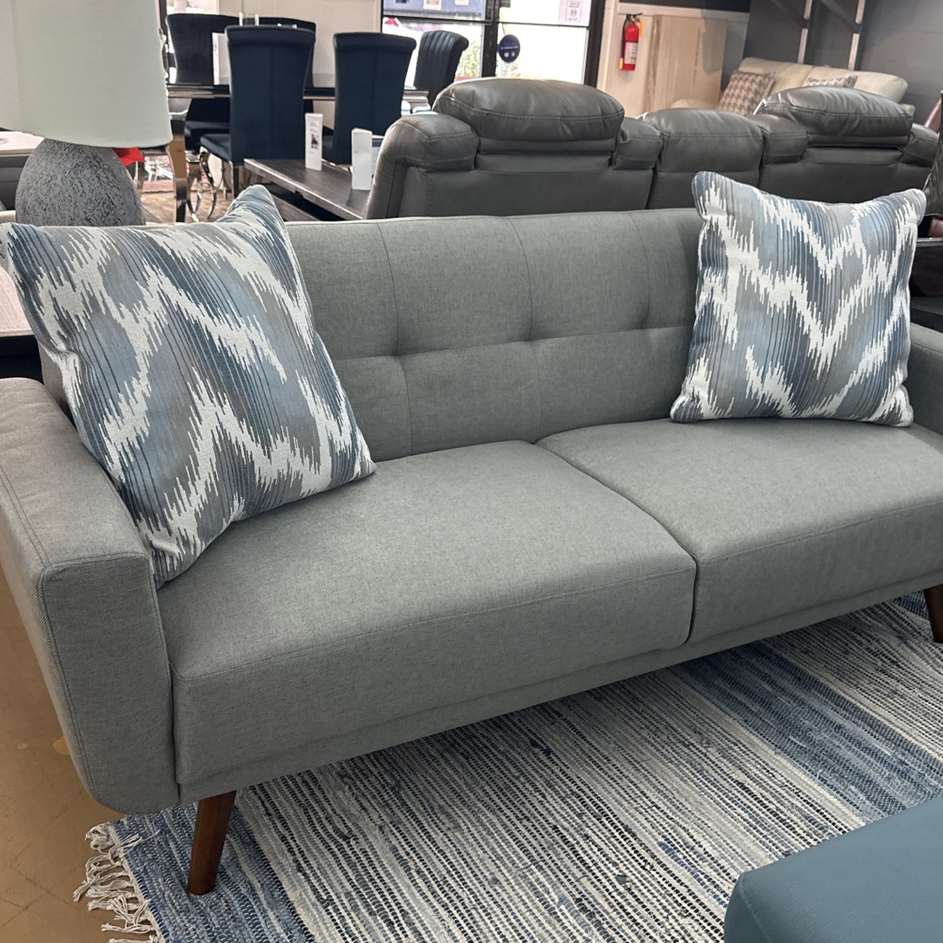 FINAL-SALE!!! Beautiful Futon