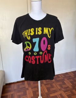 Women’s black “This is my 70’sCostume” t-shirt size medium