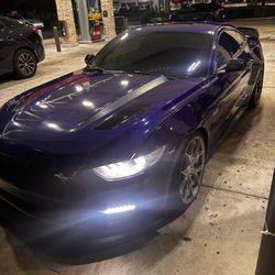 2016 Ford mustang GT Premium 5.0