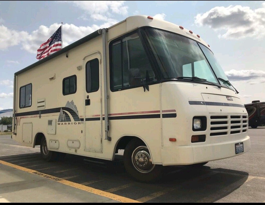 1994 WINNEBAGO WARRIOR 22RB