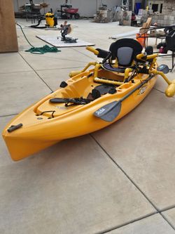 2013 Hobie Kayak with AMAZING UPGRADED FEATURES