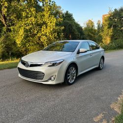 2013 Toyota Avalon XLE