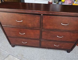Dresser Dark Cherry Finish 6 Drawers