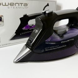 Rowenta Steamium - Professional Iron DW 9166 - Mercedes-Benz Fashion Week New