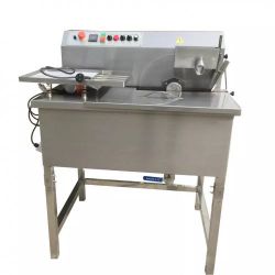 Chocolate Enrobing Machine & 500 & 210 Molds