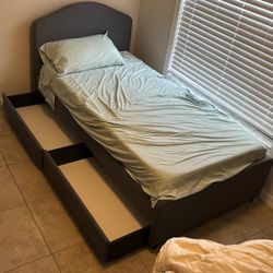 Twin Bed With Mattress