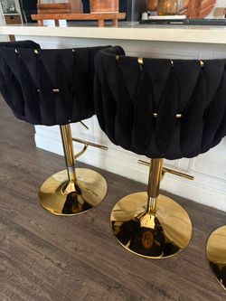 Bar chairs | black and gold