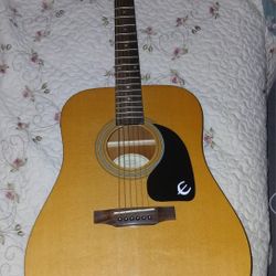 Epiphone Acoustic Guitar (with case + accessories)