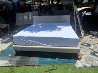 Cama king beige