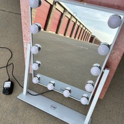 Small Vanity Lurella 