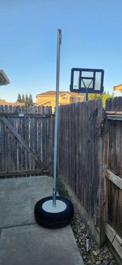 Tether ball pole with tether ball included