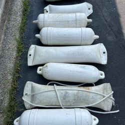 Variety Of Small Boat Bumpers
