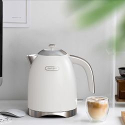 Beautiful Retro Hazel Quinn Electric Kettle. 1200W, A1.7L, auto Shut Off, Cordless, BPA Free. 