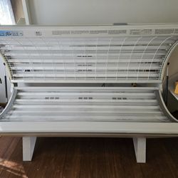 Sunquest Tanning Bed 