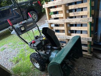 Snow blower 28”