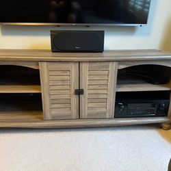Media Console 